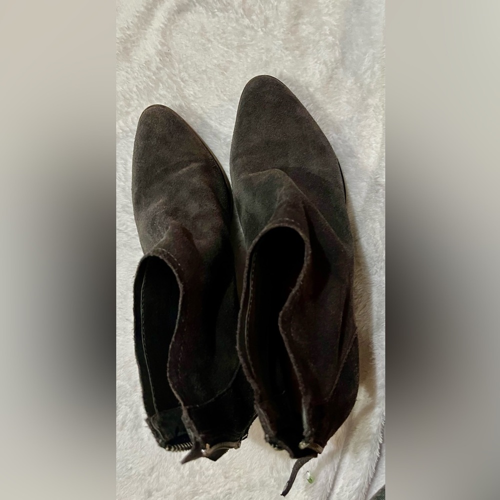 Dolce Vita Grey Suede Ankle Boots, size 8